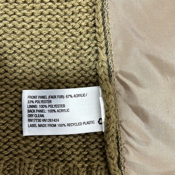 Exhilaration Faux Fur Open Front Vest Camel Size L - Picture 6 of 9